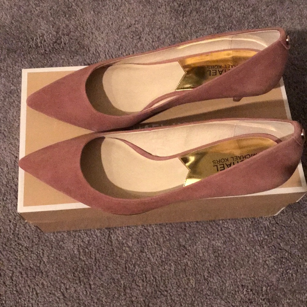 COPY -  Rose Kitten Pump MK